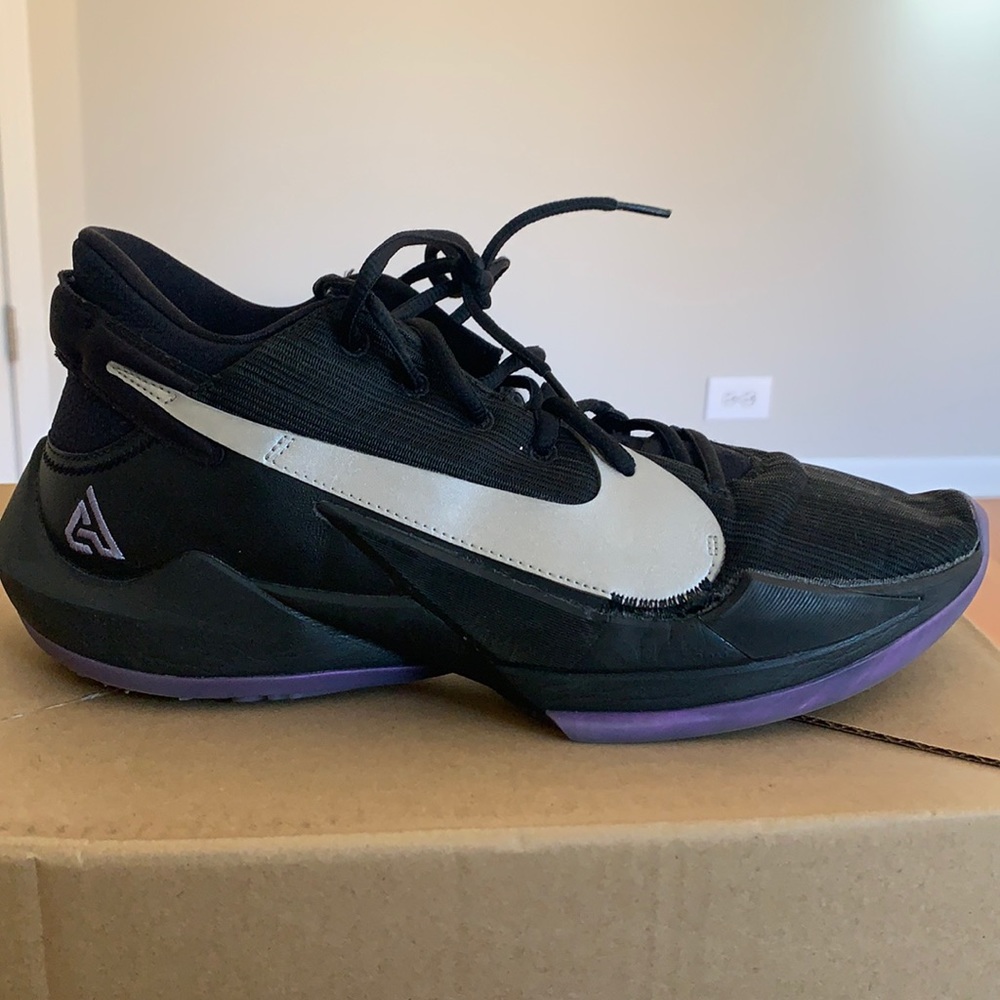 COPY - Zoom Freak 2 Basketball shoes